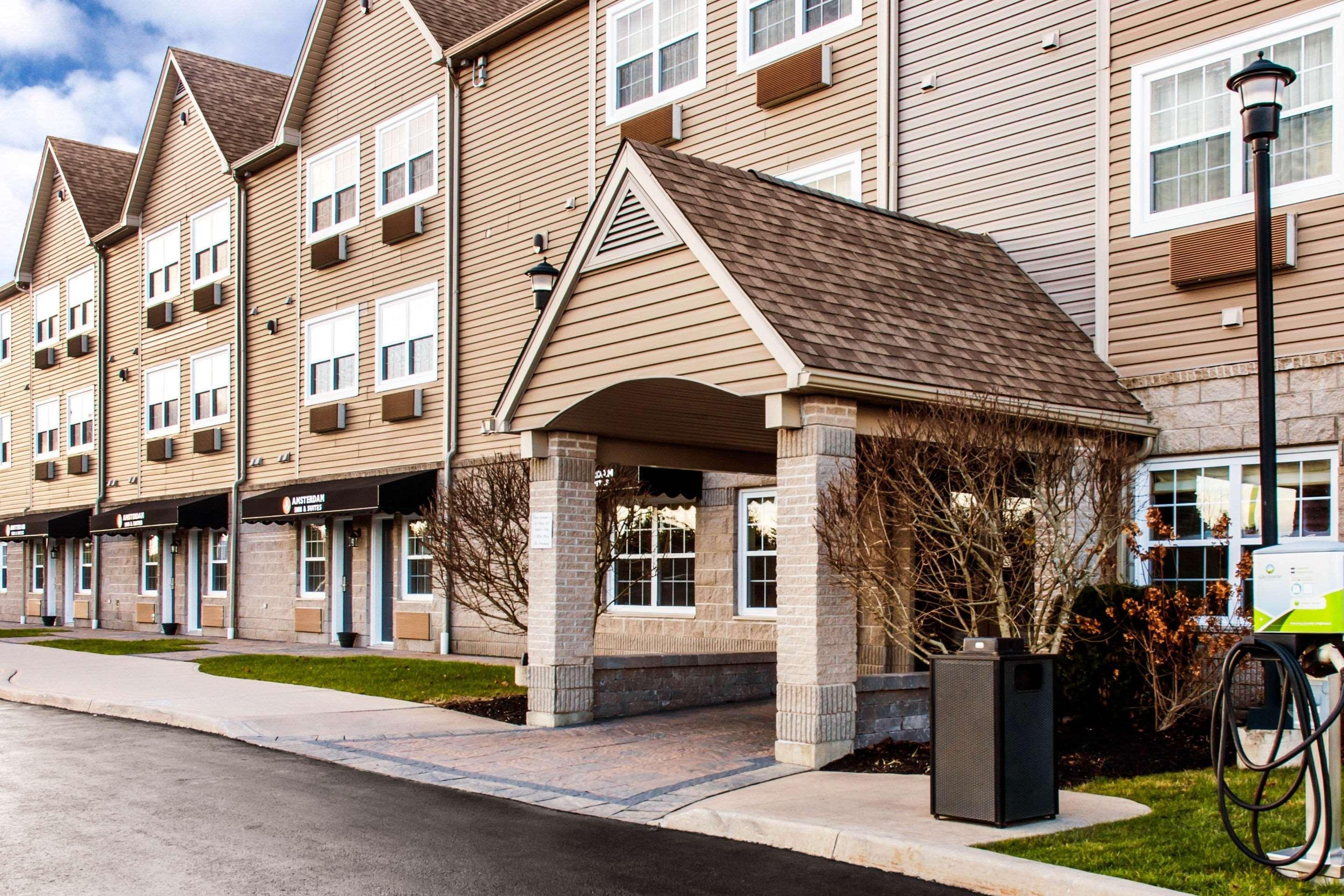 Quality Inn & Suites Quispamsis Rothesay Bagian luar foto