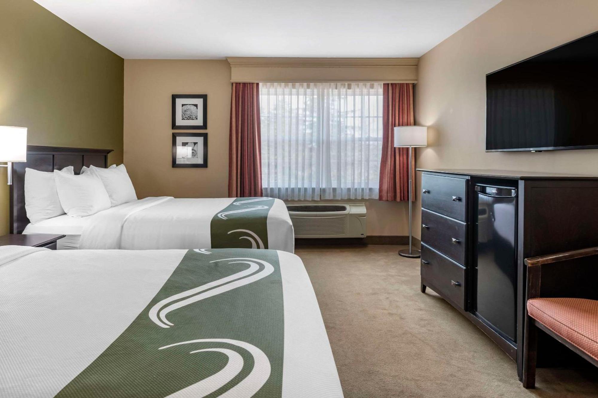 Quality Inn & Suites Quispamsis Rothesay Bagian luar foto